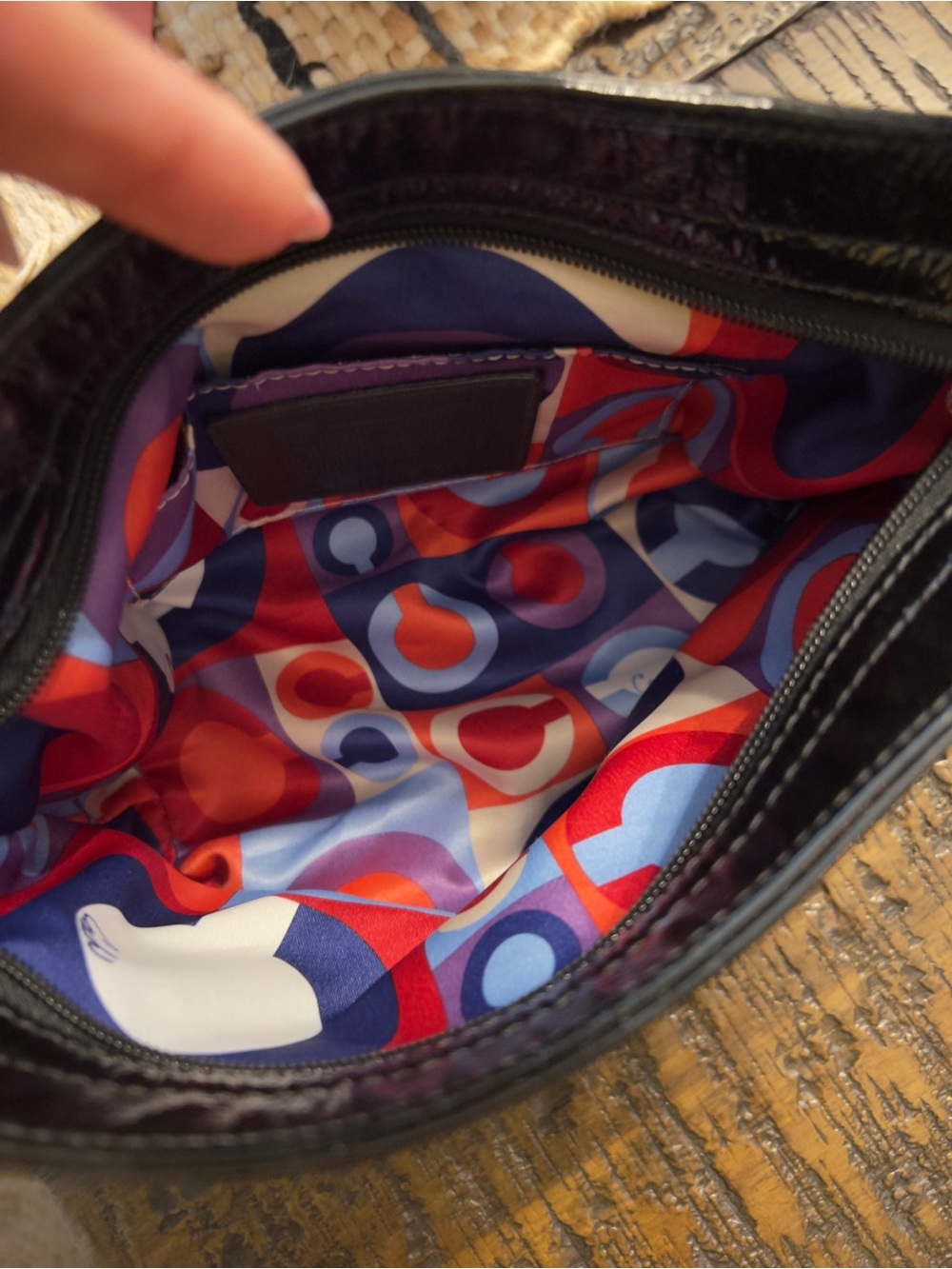 Coach Resort Patent leather bag - Picture 4 of 8